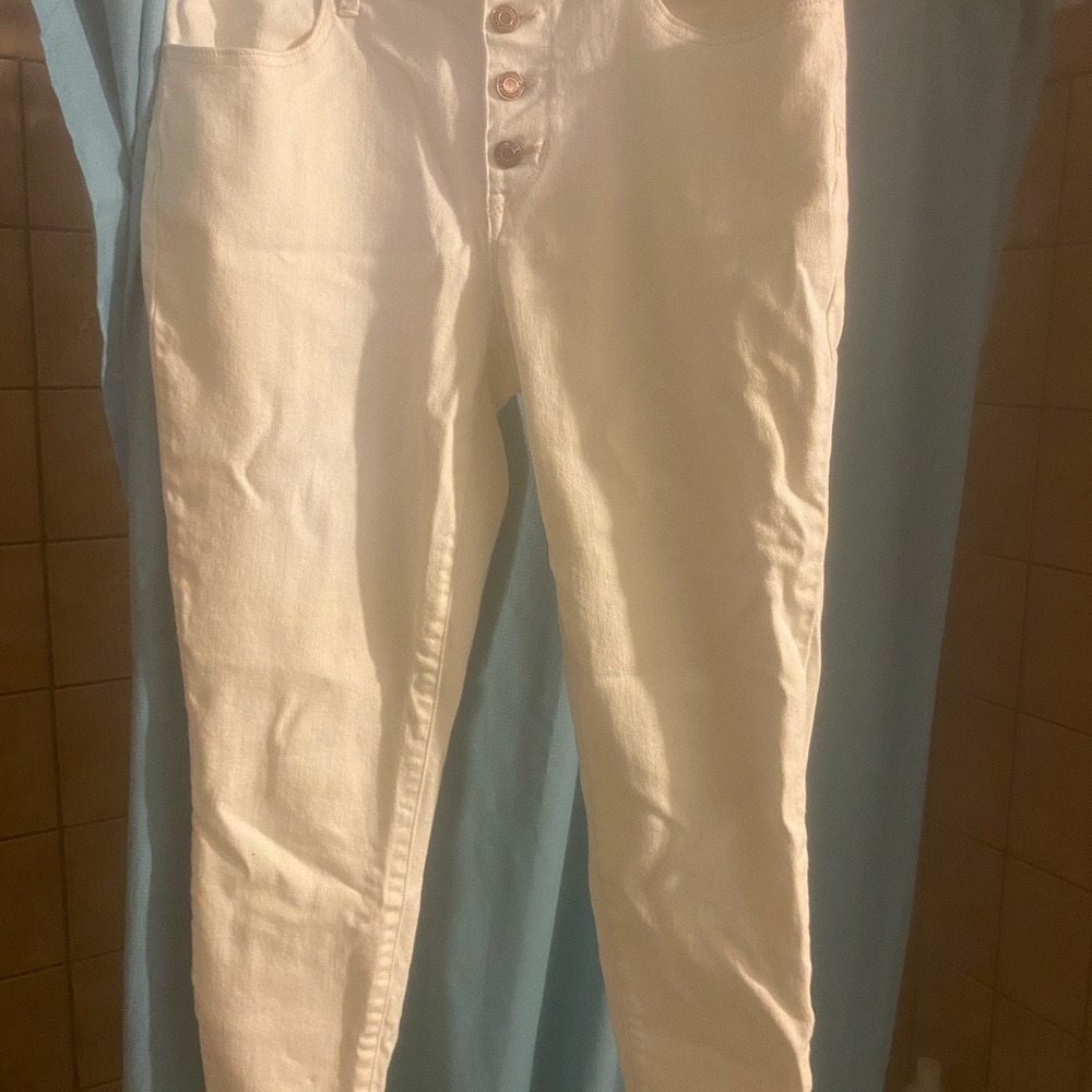 Maurices White Skinny Jeans